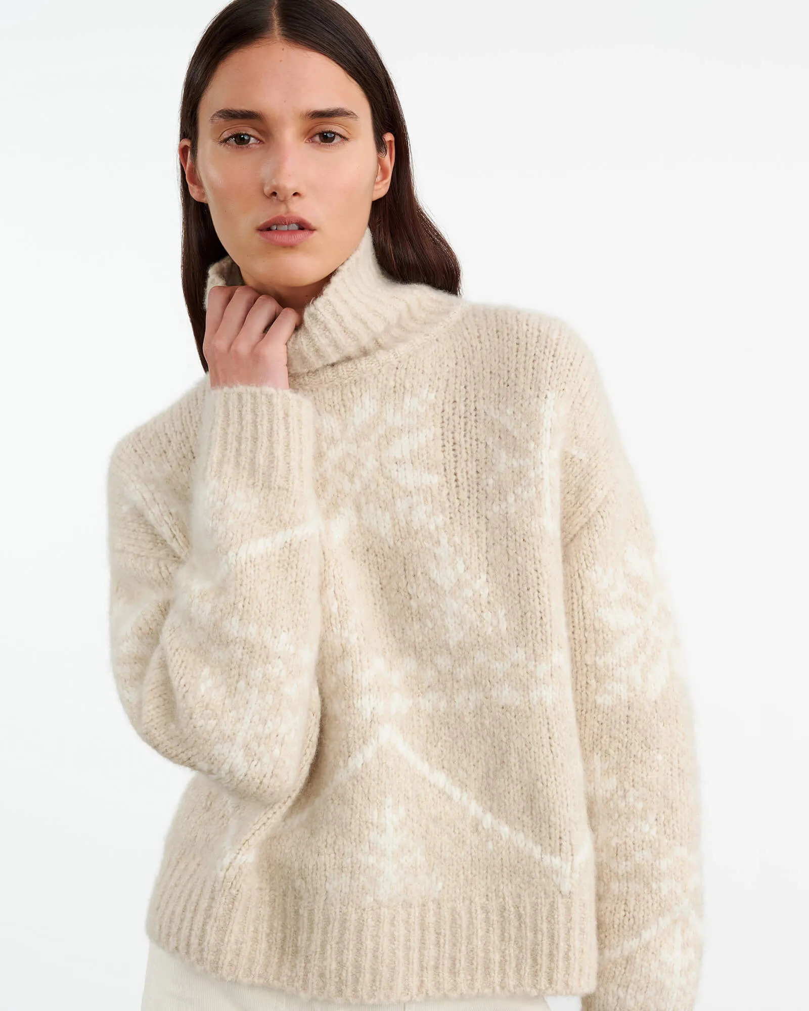 MEREDITH TURTLENECK SWEATER