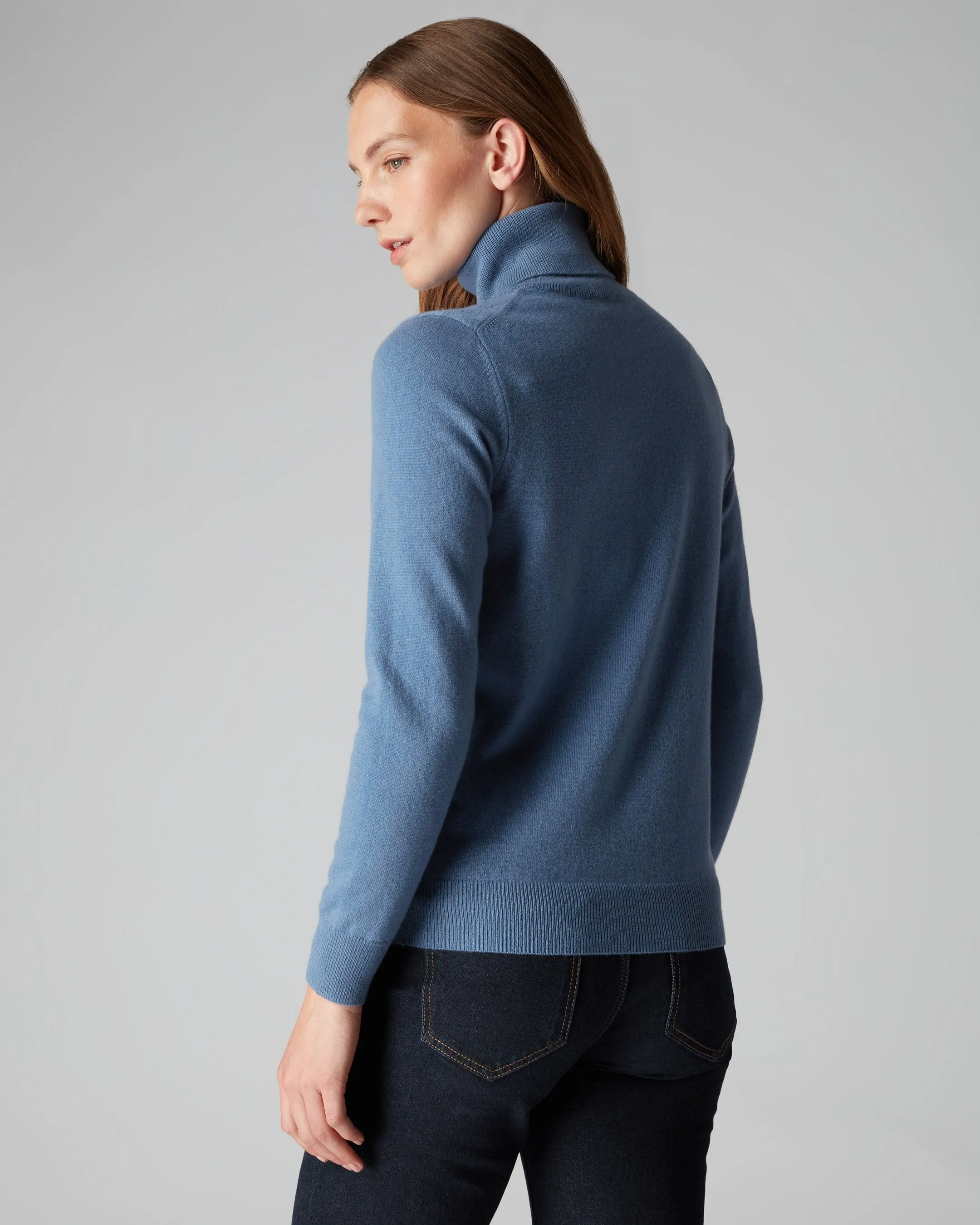 Women's Luna Turtle Neck Cashmere Sweater Alpine Blue